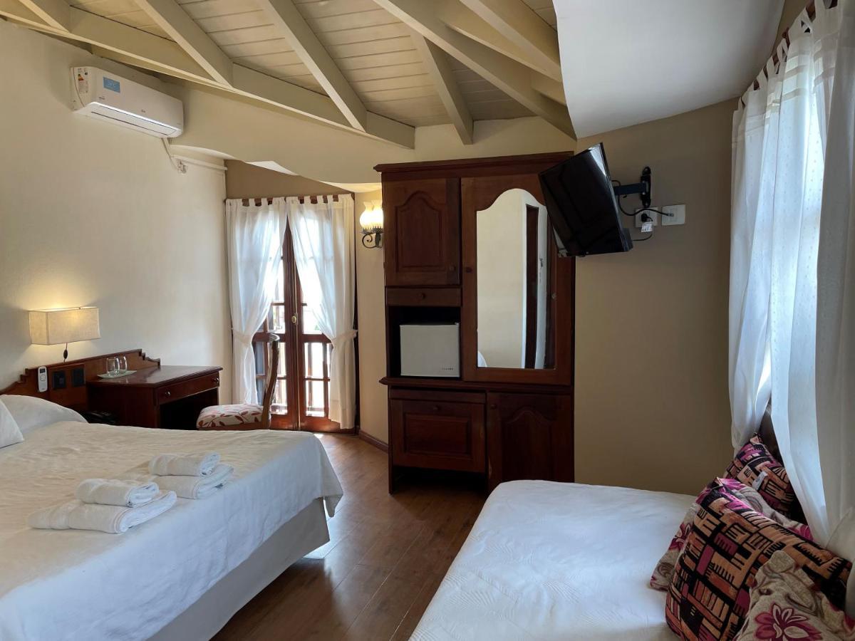Hotel Santa Catalina Rio Cuarto Ngoại thất bức ảnh